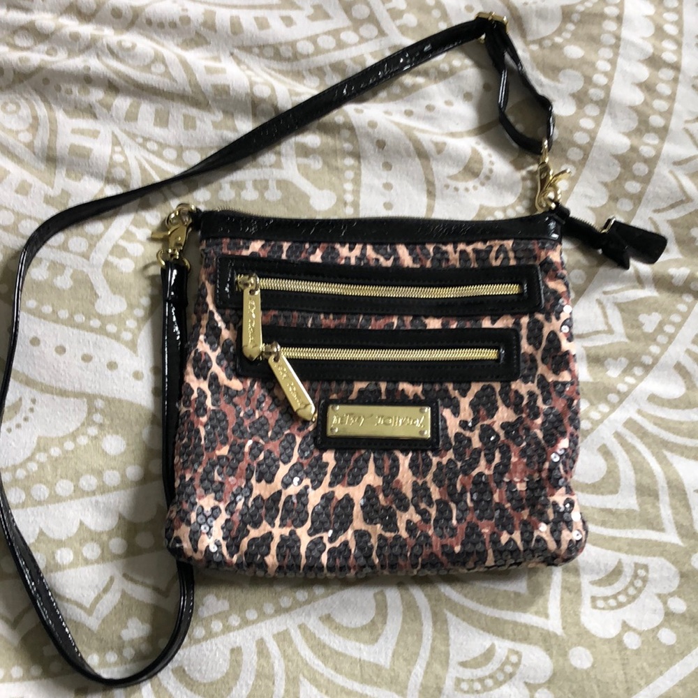 Betsy Johnson leopard print crossbody bag